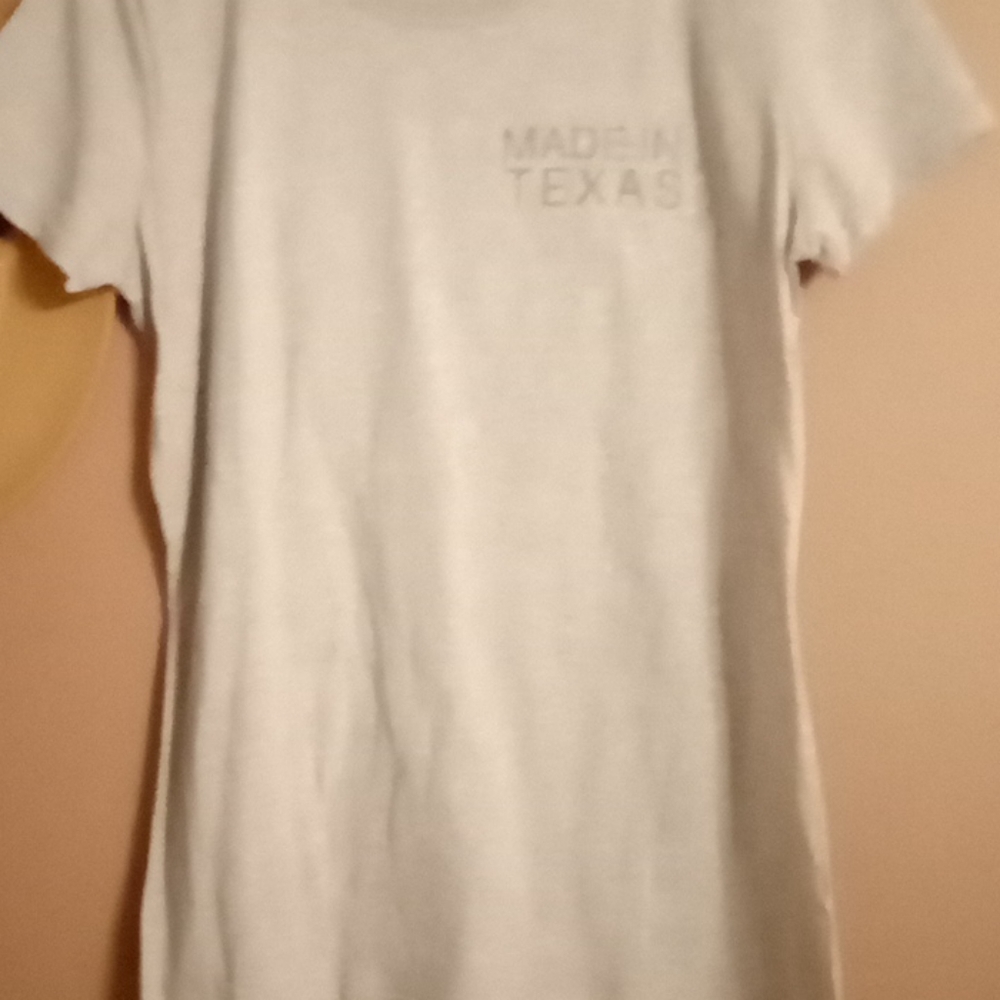 Tee shirt  new never worn